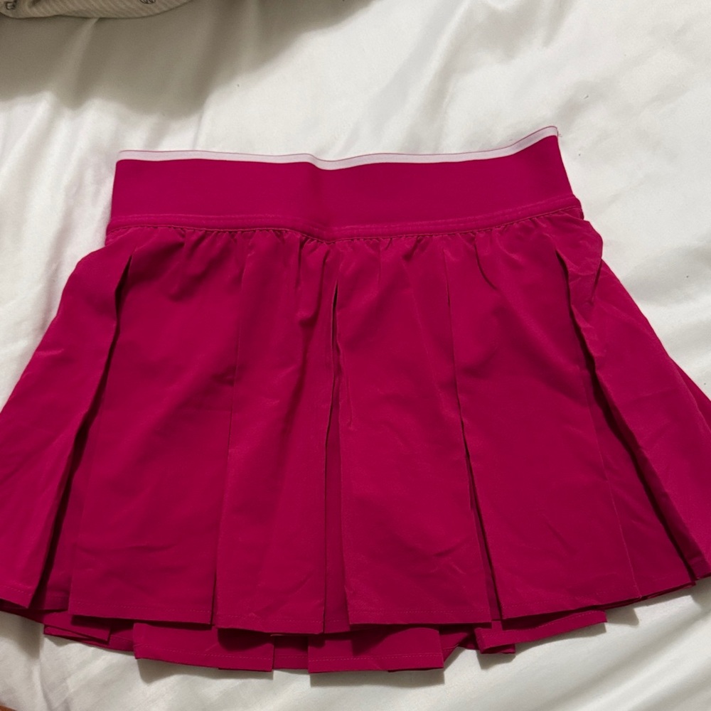 Lululemon Athletica Box-pleat HR tennis skirt size 4